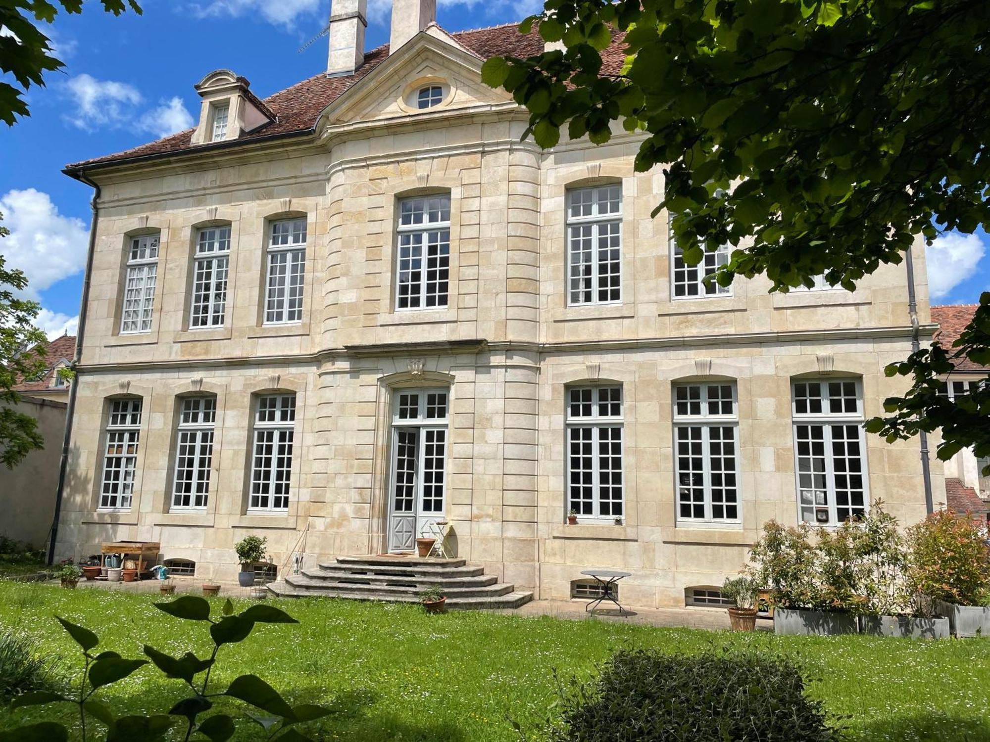 Particulier, Maison Jazey. *